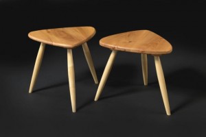 Two tables_h33xw35xd36cm